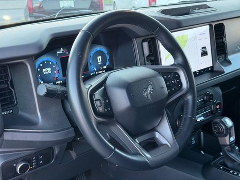 Used 2025 Ford Bronco Big Bend image 30