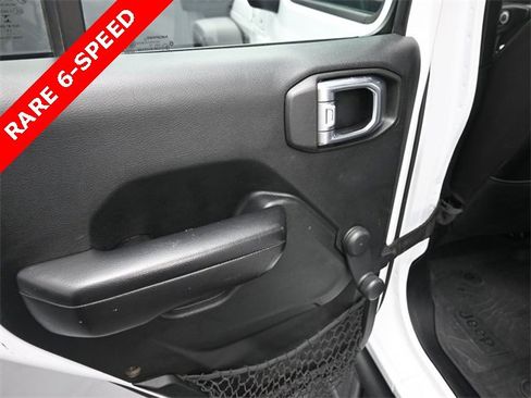 Used 2020 Jeep Gladiator Sport w/ Trailer Tow Package image 20