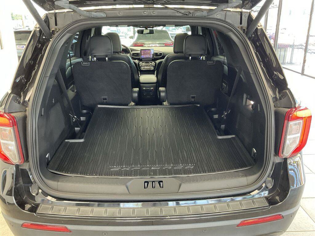 Used 2023 Ford Explorer ST-Line w/ Class IV Trailer Tow Package AWD/4WD image 23
