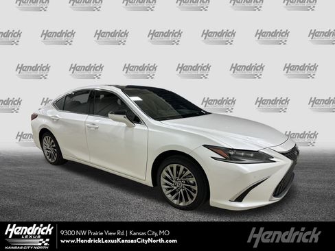 New 2025 Lexus ES 350 Ultra Luxury image 1
