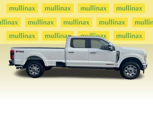 New 2026 Ford F350 Lariat w/ Lariat Ultimate Package image 2
