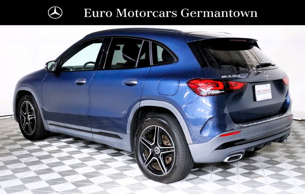 Used 2023 Mercedes-Benz GLA 250 4MATIC image 4