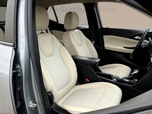 Used 2023 Buick Encore GX Preferred w/ Cold Weather Comfort Package image 31