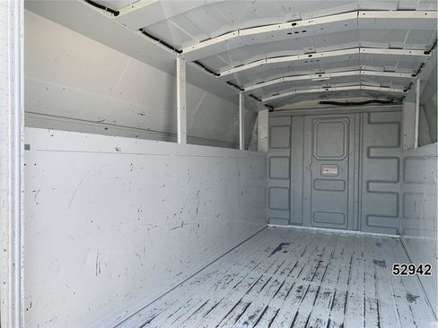 Used 2020 Chevrolet Express 3500 w/ Power Convenience Package RWD image 10