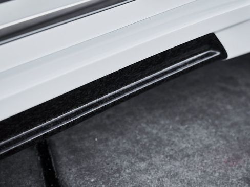 Used 2025 Rolls-Royce Cullinan image 12