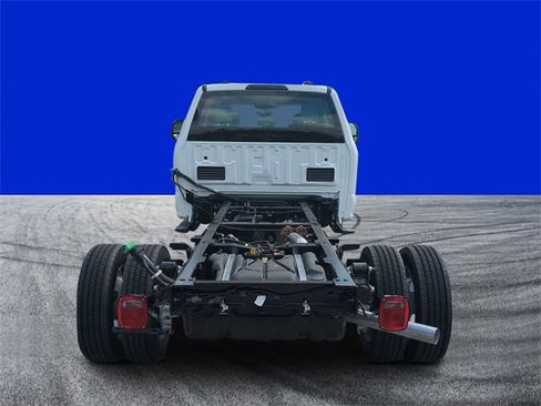 New 2025 Ford F450 XL image 31