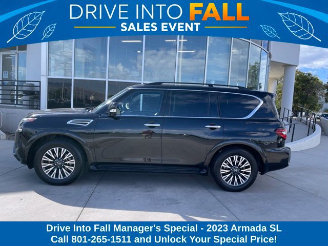 Used 2023 Nissan Armada SL w/ Midnight Edition Package AWD/4WD image 2