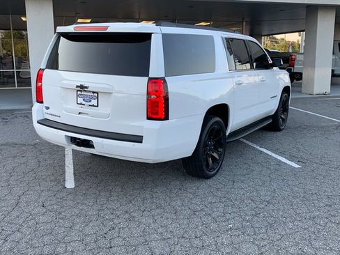 Used 2017 Chevrolet Suburban LS AWD/4WD image 5