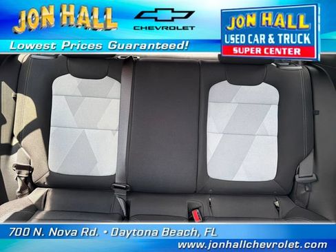 Used 2026 Chevrolet Trax RS FWD image 22