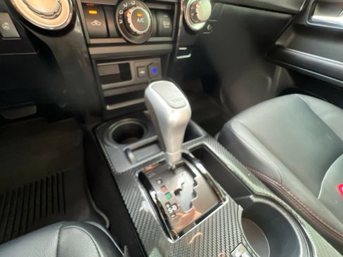 Used 2023 Toyota 4Runner TRD Off-Road Premium w/ Moonroof Package AWD/4WD image 35