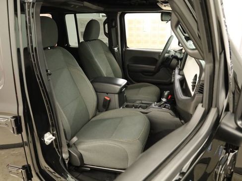 Used 2024 Jeep Wrangler Willys 4xe image 33