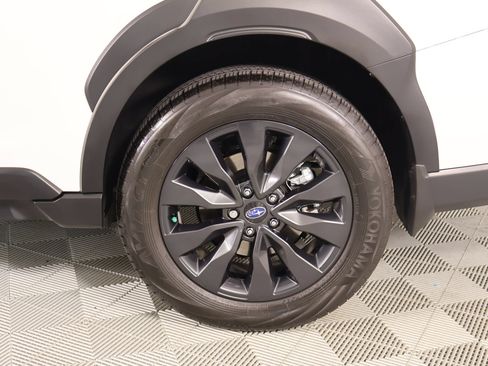 Used 2025 Subaru Outback Onyx Edition AWD/4WD image 19
