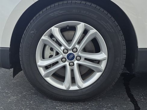 Used 2019 Ford Edge SEL w/ Equipment Group 201A AWD/4WD image 43