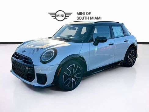 New 2026 MINI Cooper S image 3