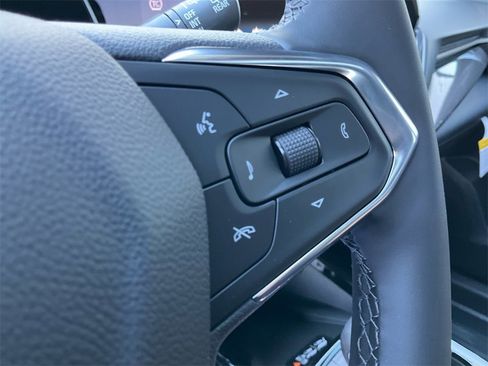 New 2026 Chevrolet Trax ACTIV w/ Sunroof Package image 36