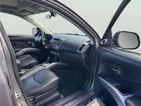 Used 2009 Mitsubishi Outlander XLS AWD/4WD image 21