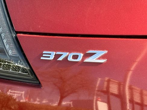 Used 2014 Nissan 370Z Base image 23