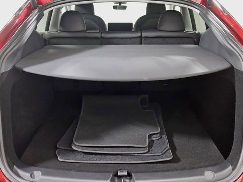 Used 2025 Tesla Model Y Long Range image 37