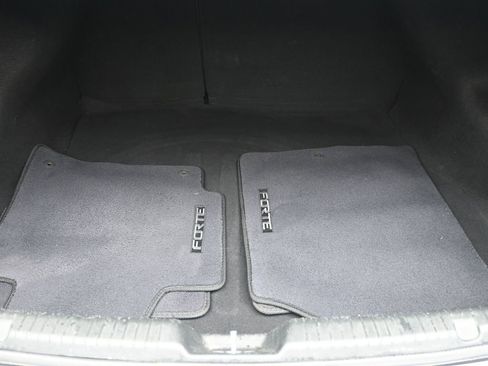 Used 2018 Kia Forte LX w/ LX Rear Camera Package image 24