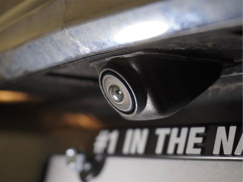 Used 2020 Buick Enclave Essence w/ Sound and Sites Package image 29