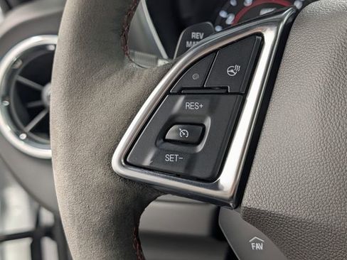 Used 2018 Chevrolet Camaro ZL1 image 22