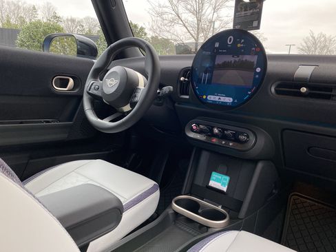 New 2026 MINI Cooper 2-Door Hardtop FWD image 6