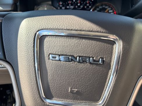 Used 2016 GMC Yukon Denali w/ Open Road Package AWD/4WD image 30