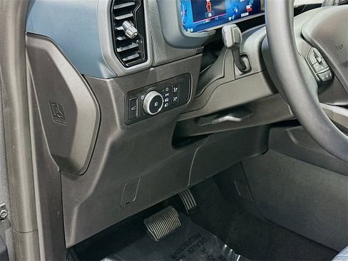 Used 2025 Ford Bronco Sport Heritage w/ Convenience Package image 10