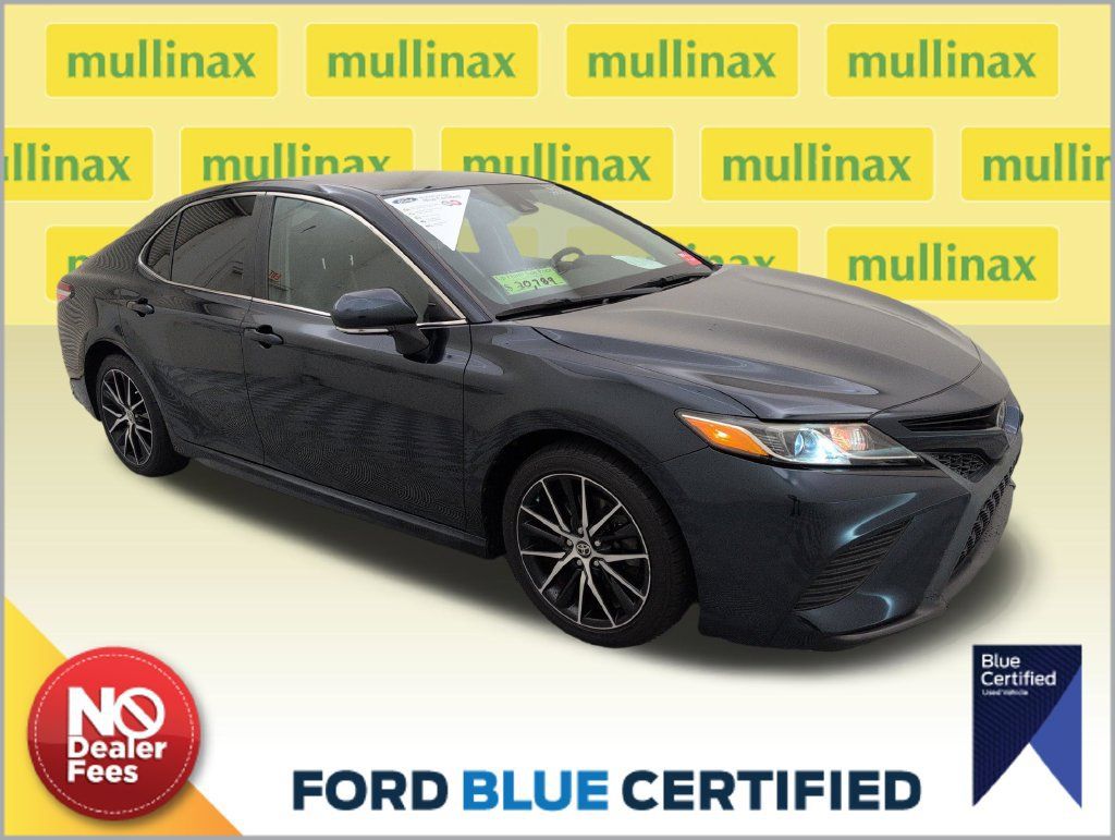 Used 2020 Toyota Camry SE w/ Convenience Package FWD 360° Tour