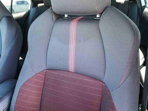 Certified 2025 Toyota Corolla SE image 25