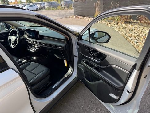 New 2026 Lincoln Corsair Reserve w/ Jet Appearance Package image 11