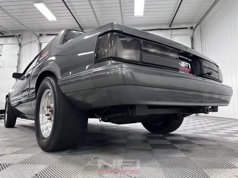 Used 1988 Ford Mustang LX RWD image 21
