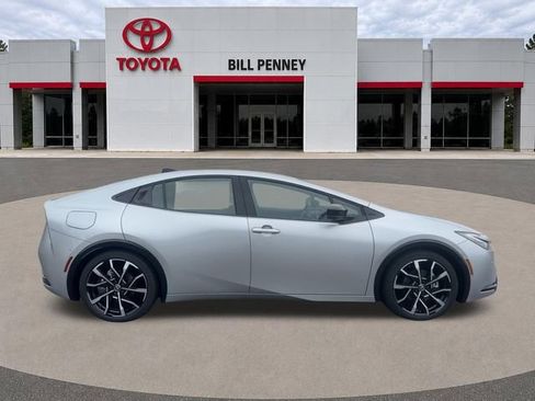 New 2026 Toyota Prius Plug-In Hybrid w/ Limited Premium Package FWD image 6