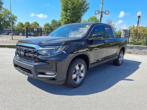 New 2025 Honda Ridgeline RTL image 2