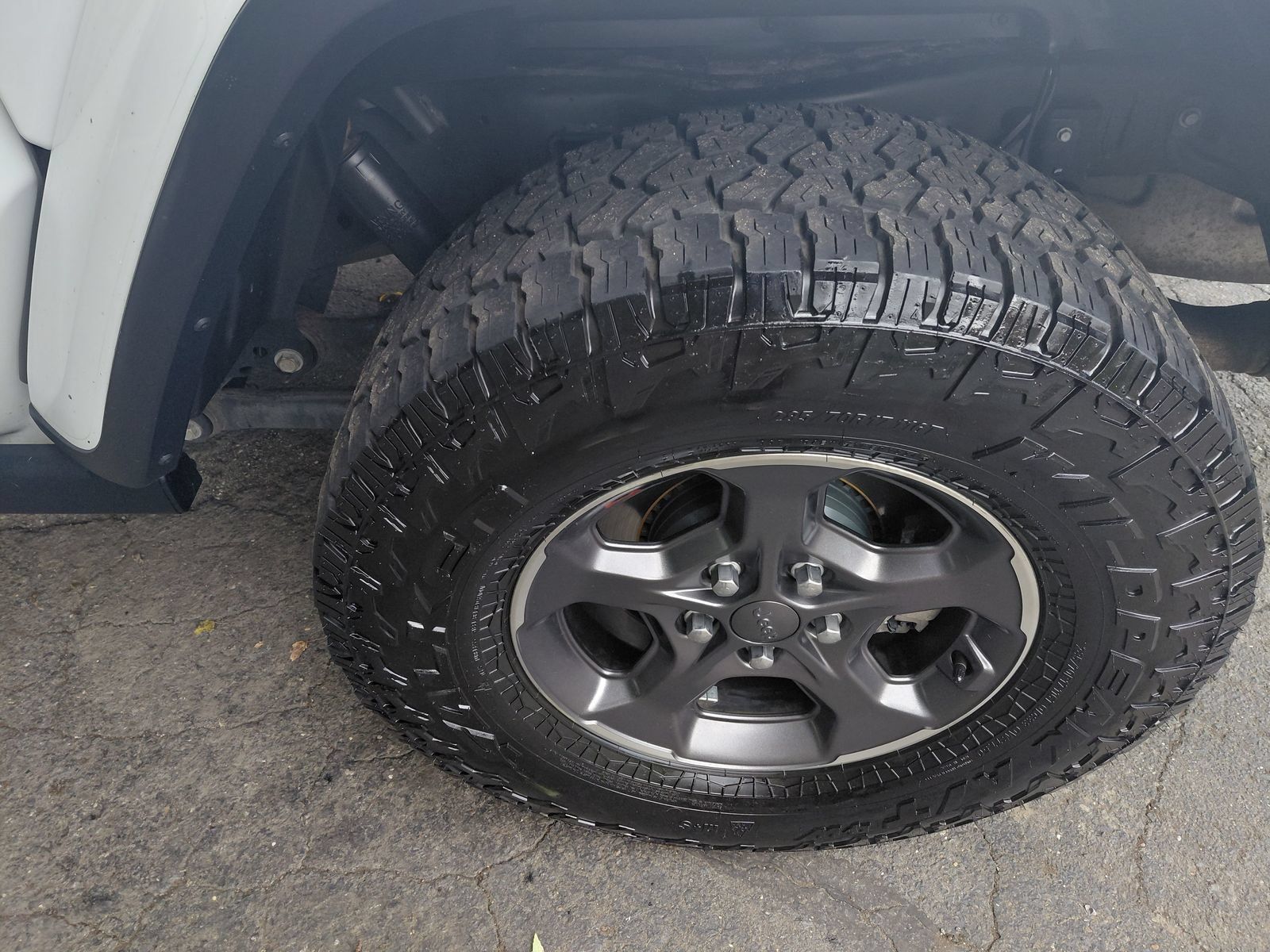 Used 2020 Jeep Gladiator Overland AWD/4WD image 21