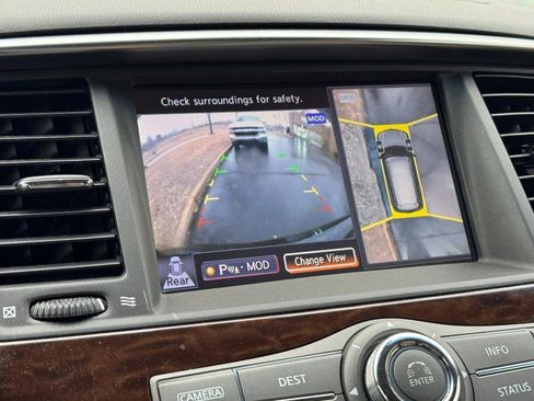 Used 2017 Nissan Armada SL image 21