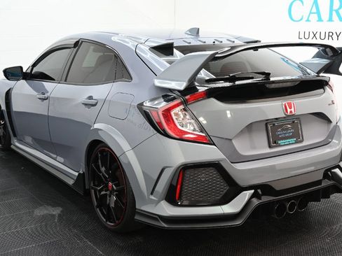 Used 2019 Honda Civic Type R image 5