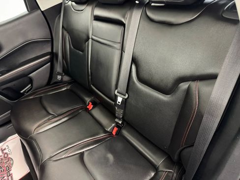 Used 2018 Jeep Compass Trailhawk w/ Leather Interior Group image 38