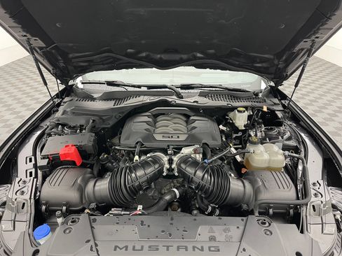 Used 2024 Ford Mustang GT Premium RWD image 17