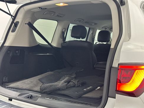 Used 2024 INFINITI QX80 Premium Select w/ Cargo Package image 8
