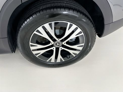 New 2026 Mercedes-Benz GLB 250 image 32