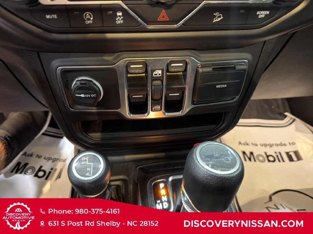 Used 2019 Jeep Wrangler Unlimited Sport S AWD/4WD image 19