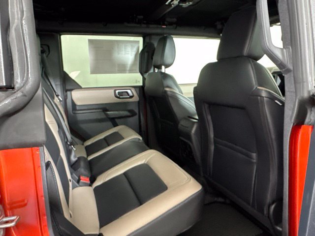 Certified 2024 Ford Bronco Wildtrak AWD/4WD image 5