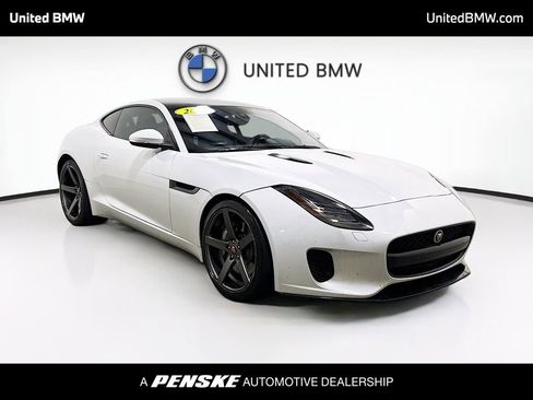 Used 2018 Jaguar F-TYPE Coupe RWD image 17