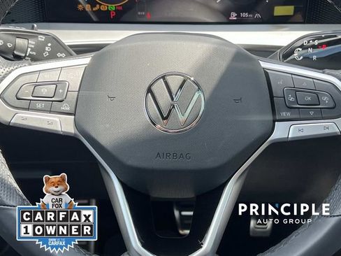 Certified 2025 Volkswagen Tiguan SE R-Line AWD/4WD image 20