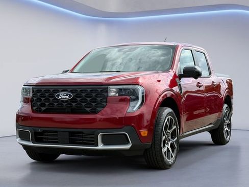 Used 2025 Ford Maverick Lariat w/ 4K Tow Package image 7