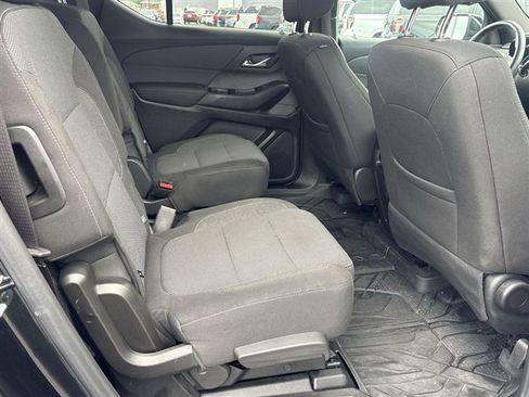 Certified 2023 Chevrolet Traverse LT FWD image 25