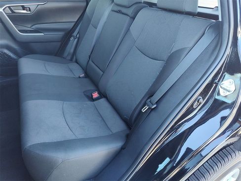 Used 2024 Toyota RAV4 XLE image 34