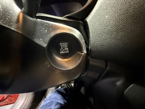 Used 2018 Jeep Renegade Sport w/ Power & Air Group image 30