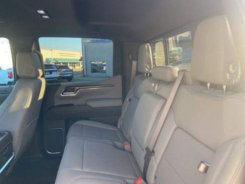 New 2026 Chevrolet Silverado 1500 LTZ w/ LTZ Premium Package image 18